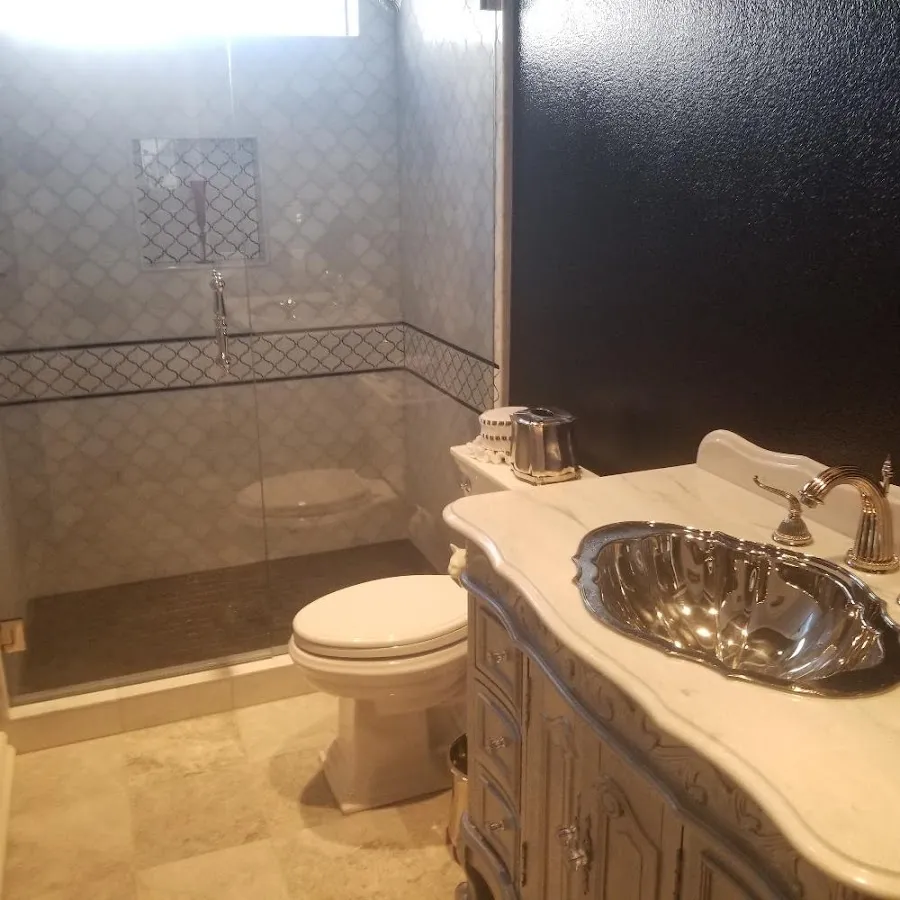 Professional plumbing work and bathroom remodeling in Waterloo